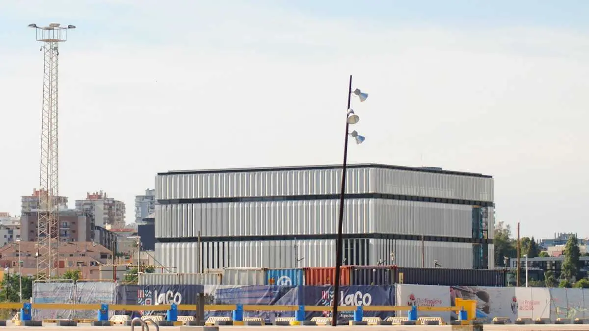Edificio de la UCA, en el puerto de Algeciras
