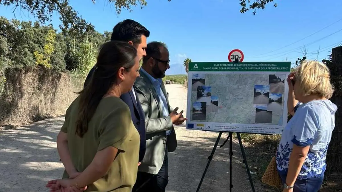 Responsables de la Junta y el municipio han vistazo este jueves la zona