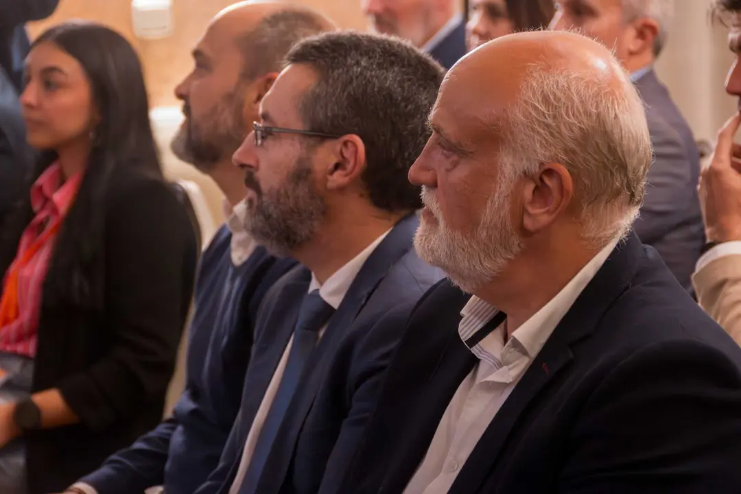 Presentaci&oacute;n de 100x100 Unidos por Algeciras en el Hotel Reina Cristina02