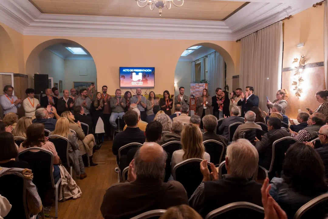 Presentaci&oacute;n de 100x100 Unidos por Algeciras en el Hotel Reina Cristina27