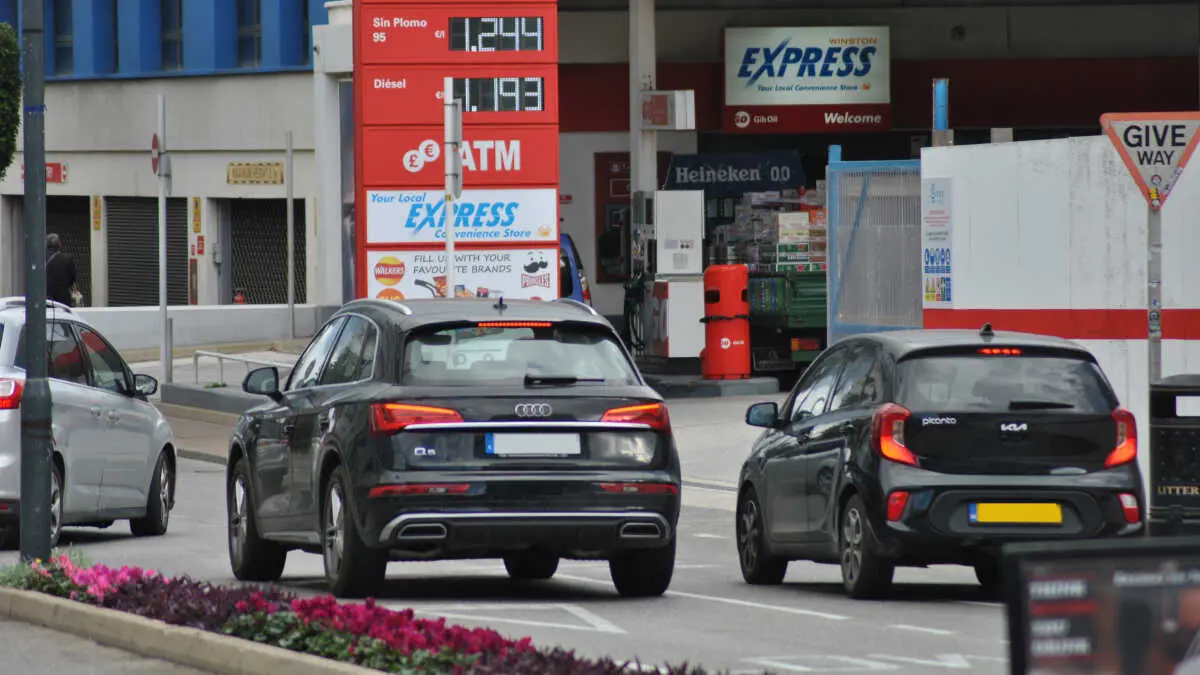 Existen 52.472 veh&iacute;culos registrados en el Pe&ntilde;&oacute;n, de los cuales 9.017 coches y 7.254 motocicletas carecen de una ITV v&aacute;lida en la actualidad
