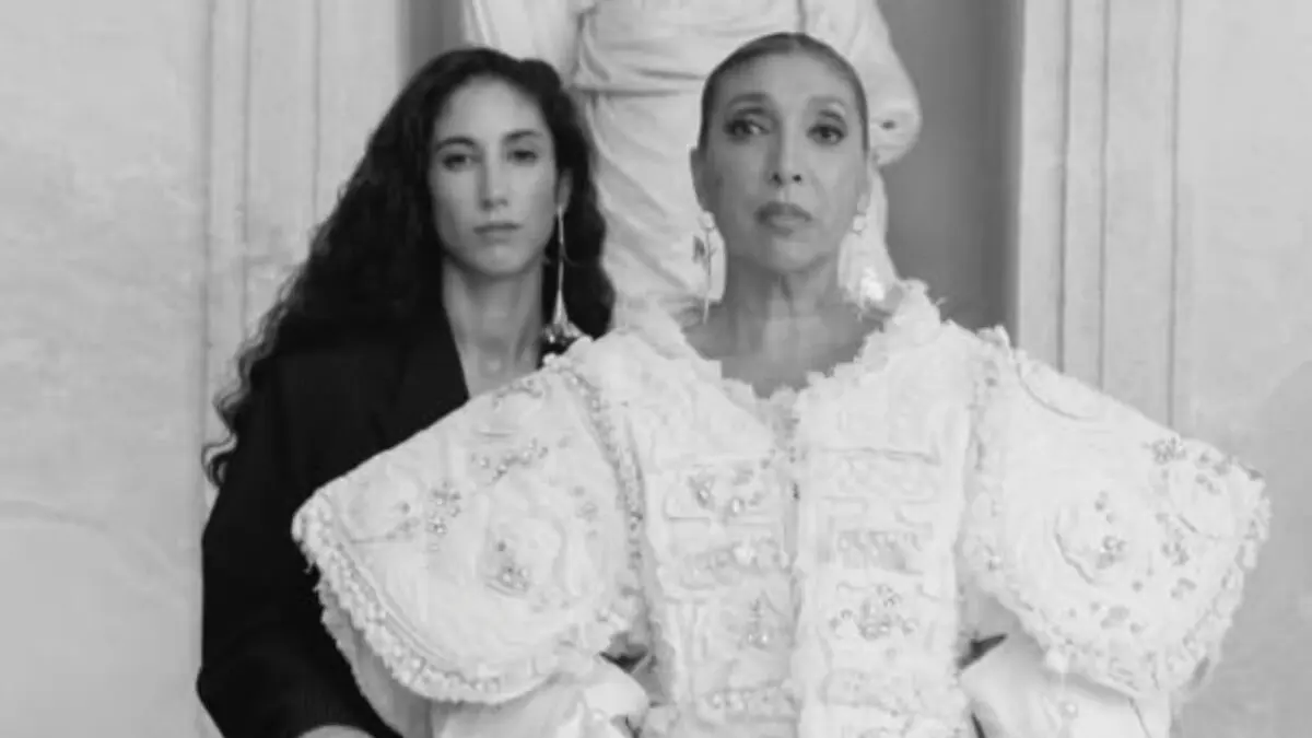 Teresa Hern&aacute;ndez para la revista VOGUE