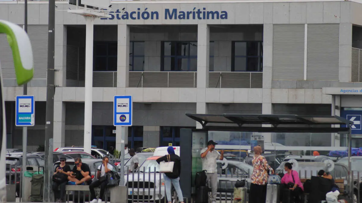 Instalaciones portuarias de Algeciras donde prestan servicio los vigilantes afectados por el conflicto laboral