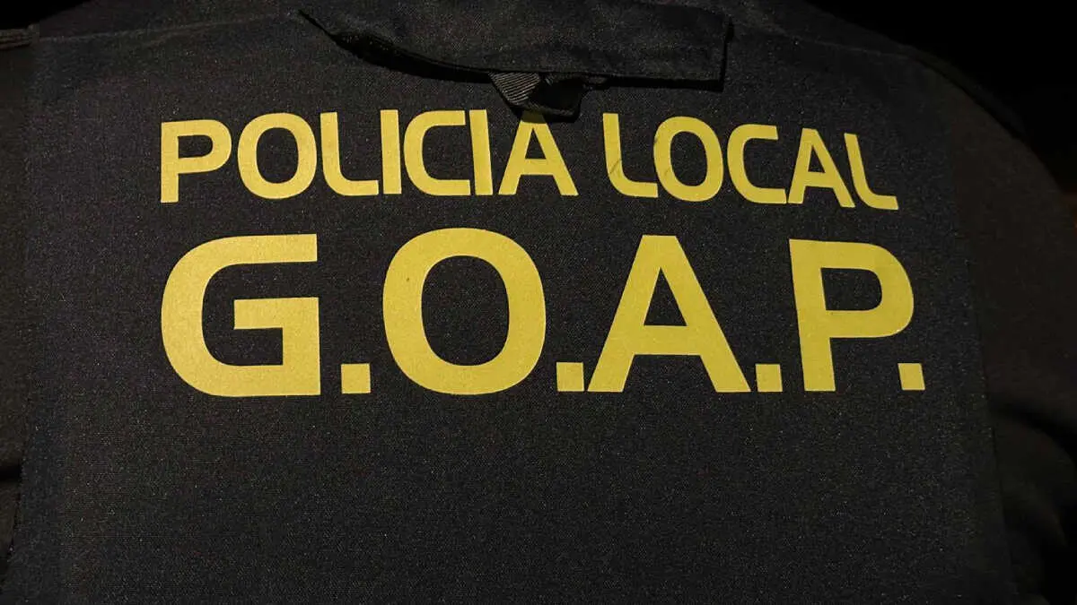 La intervenci&oacute;n se llev&oacute; a cabo con total normalidad y sin incidentes rese&ntilde;ables, garantizando en todo momento la seguridad tanto de los agentes intervinientes como de los ciudadanos presentes