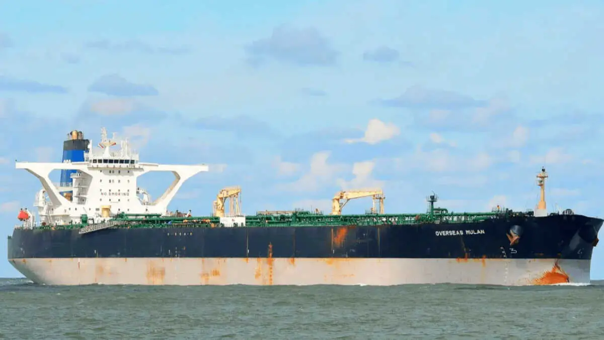 El secretario de Defensa brit&aacute;nico, John Healey, se&ntilde;al&oacute; que el Bella 1 &ldquo;ondeaba una bandera falsa&rdquo; y estaba sujeto a las sanciones estadounidenses contra Ir&aacute;n - FOTO: Marinetraffic