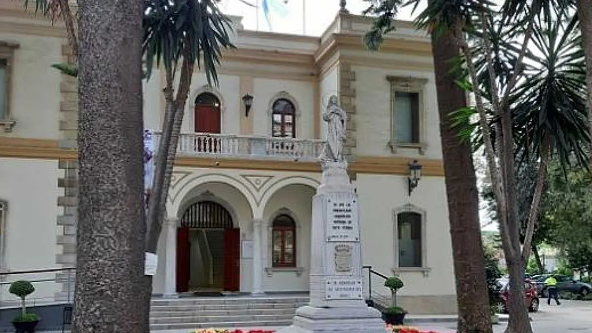 Este aumento de p&uacute;blico refleja el &eacute;xito de una programaci&oacute;n diversa que ha equilibrado las artes pl&aacute;sticas, la m&uacute;sica y la puesta en valor del patrimonio local