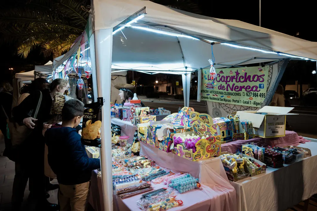 Algeciras se vuelca con el Carnaval en el Lago Mar&iacute;timo, la Plaza Alta y el centro_14