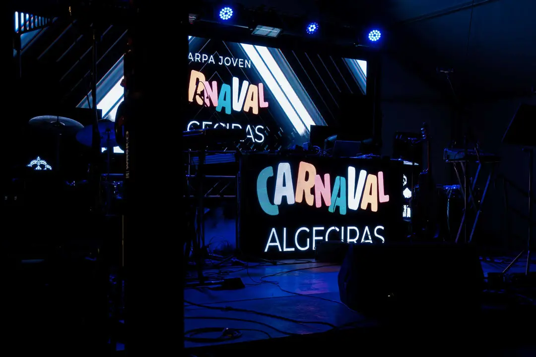 Algeciras se vuelca con el Carnaval en el Lago Mar&iacute;timo, la Plaza Alta y el centro_18