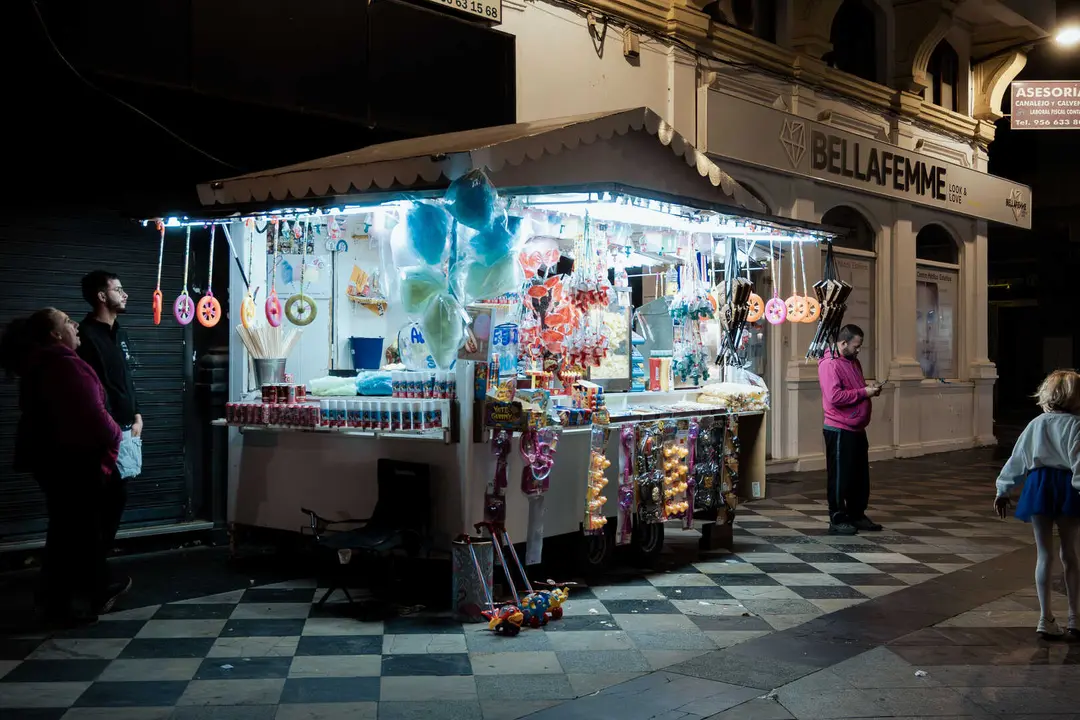Algeciras se vuelca con el Carnaval en el Lago Mar&iacute;timo, la Plaza Alta y el centro_28