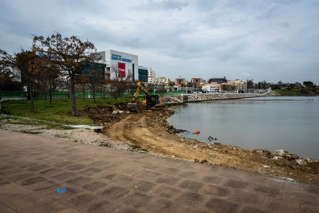 Trabajos de la Fase 2 del Lago Mar&iacute;timo en el entorno del Llano Amarillo de Algeciras_02