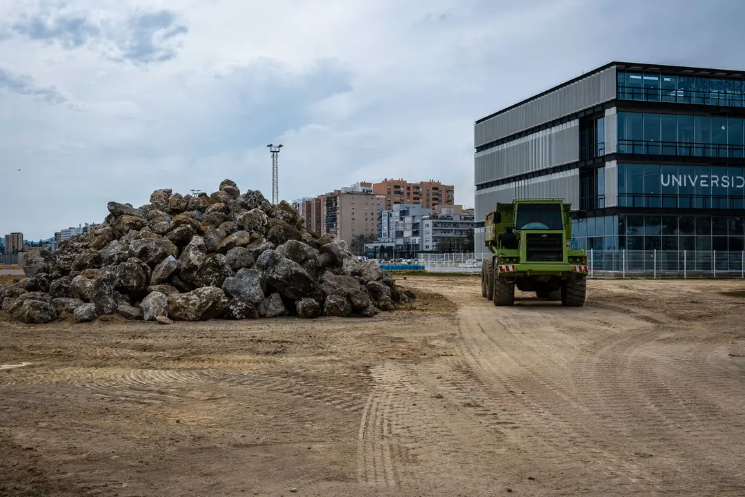Trabajos de la Fase 2 del Lago Mar&iacute;timo en el entorno del Llano Amarillo de Algeciras_06