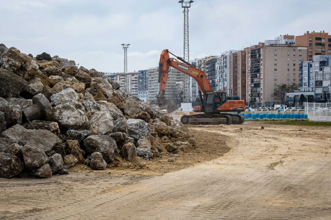 Trabajos de la Fase 2 del Lago Mar&iacute;timo en el entorno del Llano Amarillo de Algeciras_11