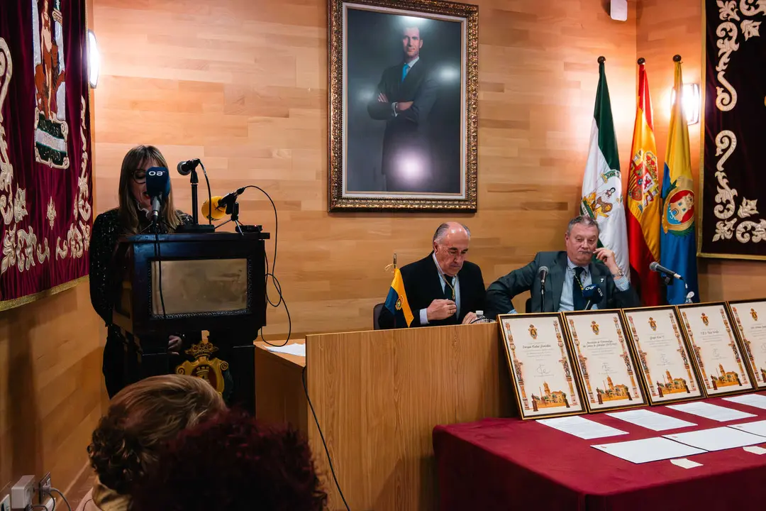 Algeciras entrega sus reconocimientos con motivo del D&iacute;a de Andaluc&iacute;a_24