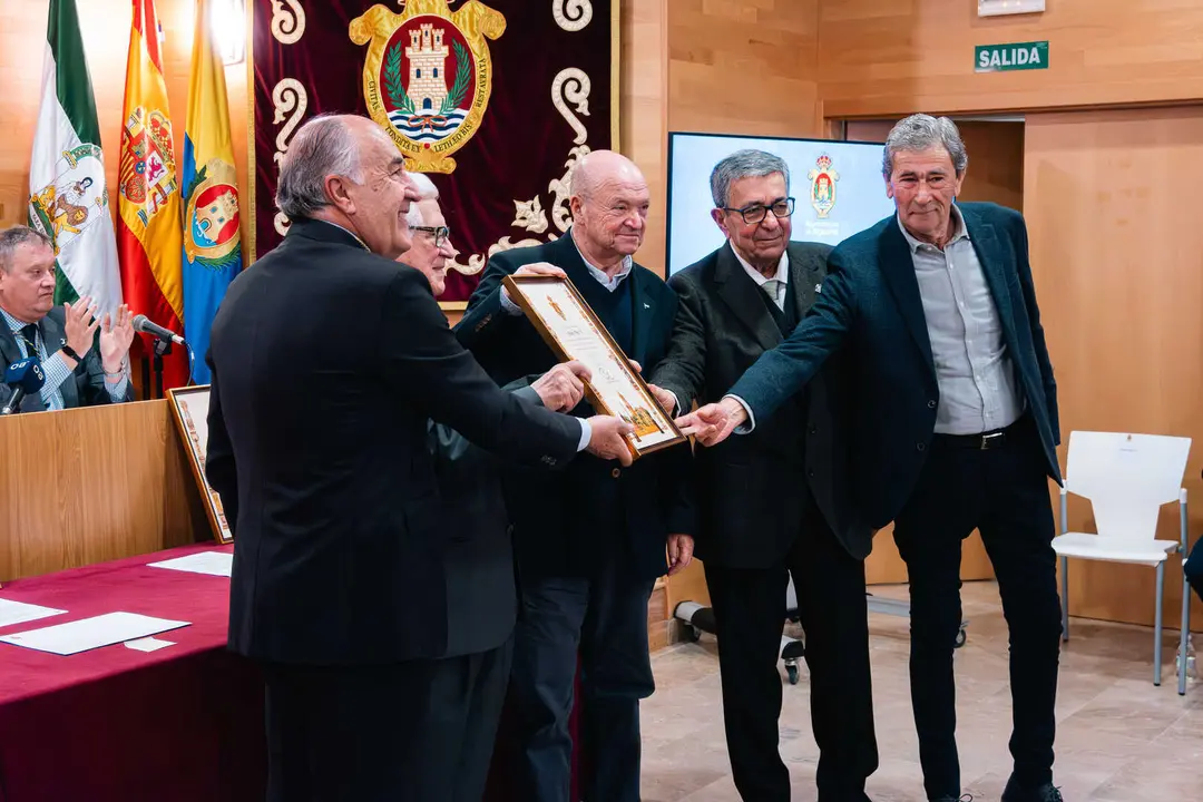 Algeciras entrega sus reconocimientos con motivo del D&iacute;a de Andaluc&iacute;a_31