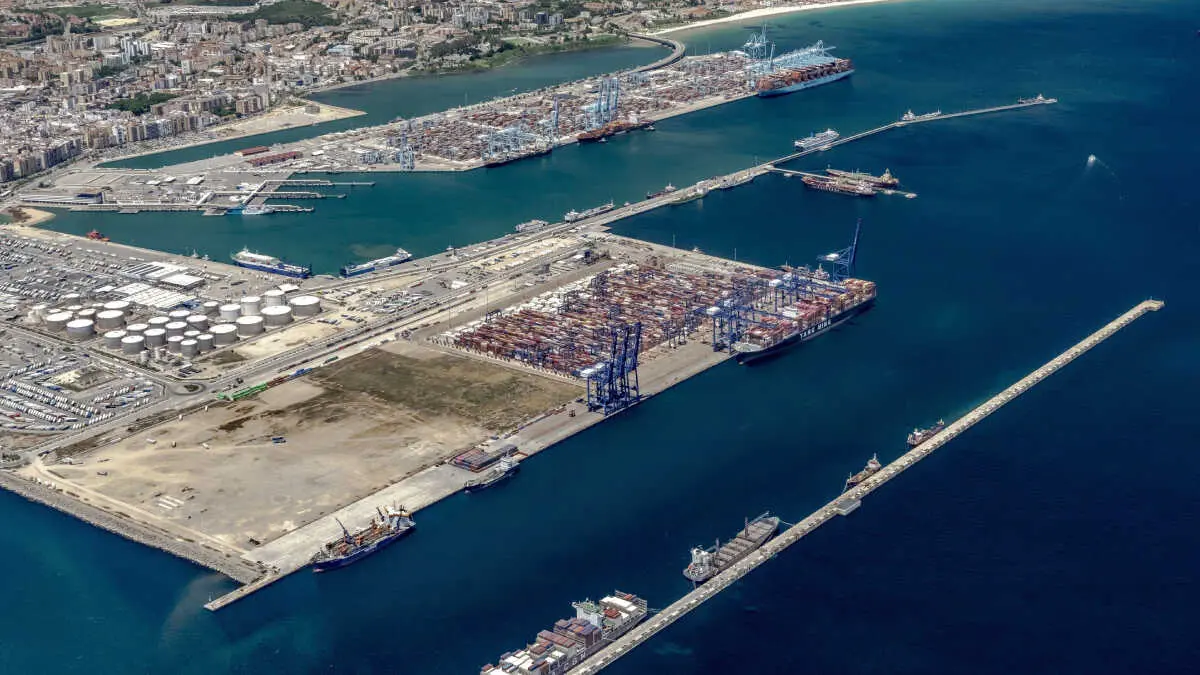 Vista de Isla Verde Exterior, zona donde se desarrollar&aacute; la ampliaci&oacute;n de la terminal