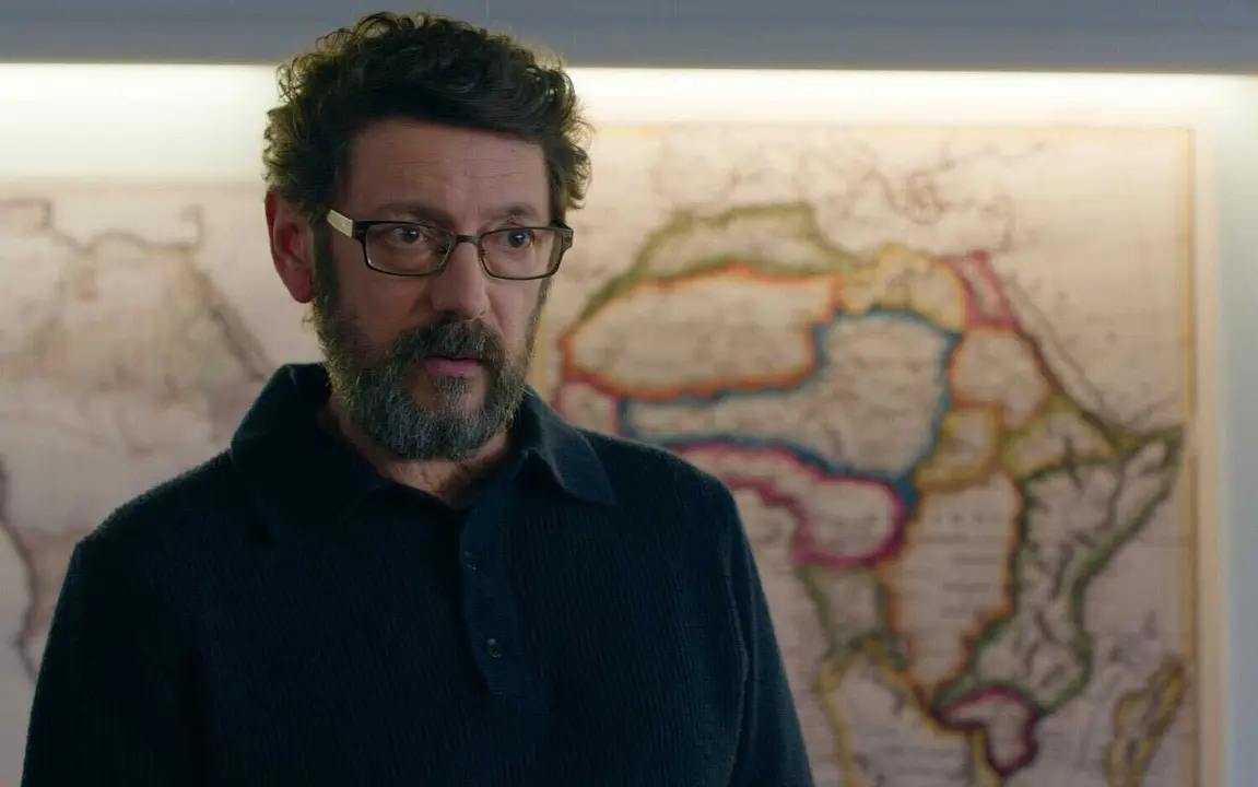 Manolo Solo en una escena de Una quinta portuguesa, papel por el que est&aacute; nominado a Mejor Actor Protagonista en los Premios Goya 2026.