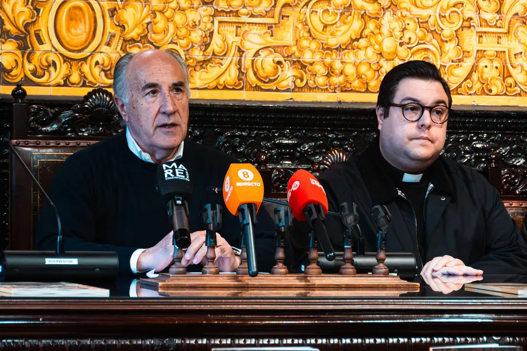 Presentaci&oacute;n de la gu&iacute;a oficial de la Semana Santa de Algeciras 2026_05