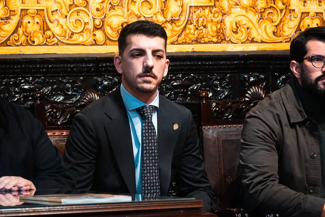 Presentaci&oacute;n de la gu&iacute;a oficial de la Semana Santa de Algeciras 2026_07
