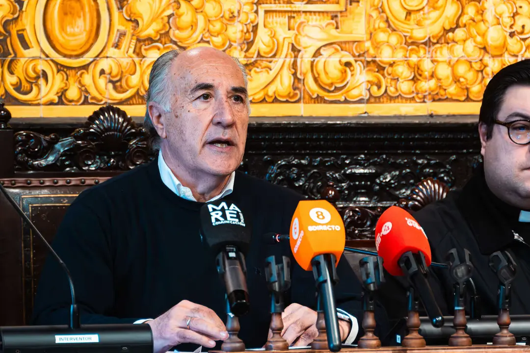 Presentaci&oacute;n de la gu&iacute;a oficial de la Semana Santa de Algeciras 2026_10