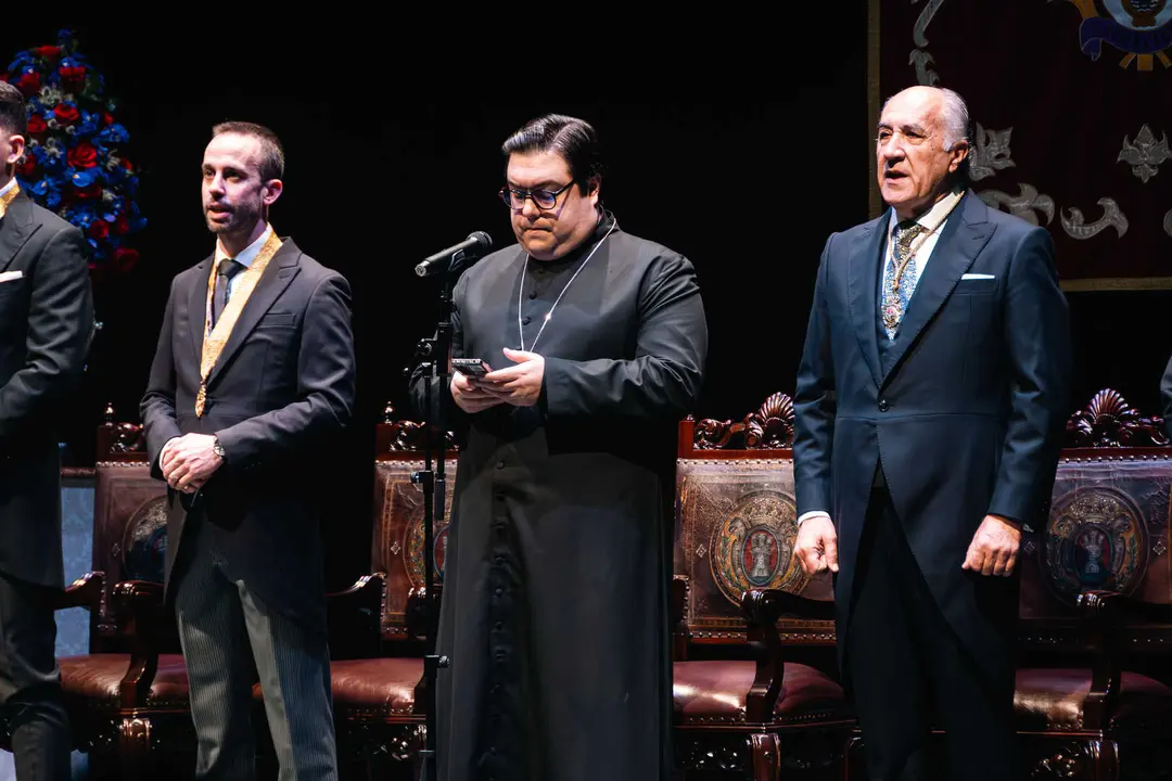 Jorge Juli&aacute; emociona en el preg&oacute;n de la Semana Santa de Algeciras 2026_02