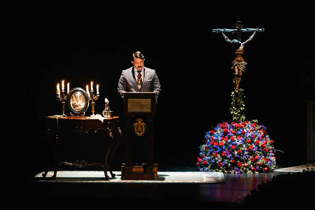 Jorge Juli&aacute; emociona en el preg&oacute;n de la Semana Santa de Algeciras 2026_45