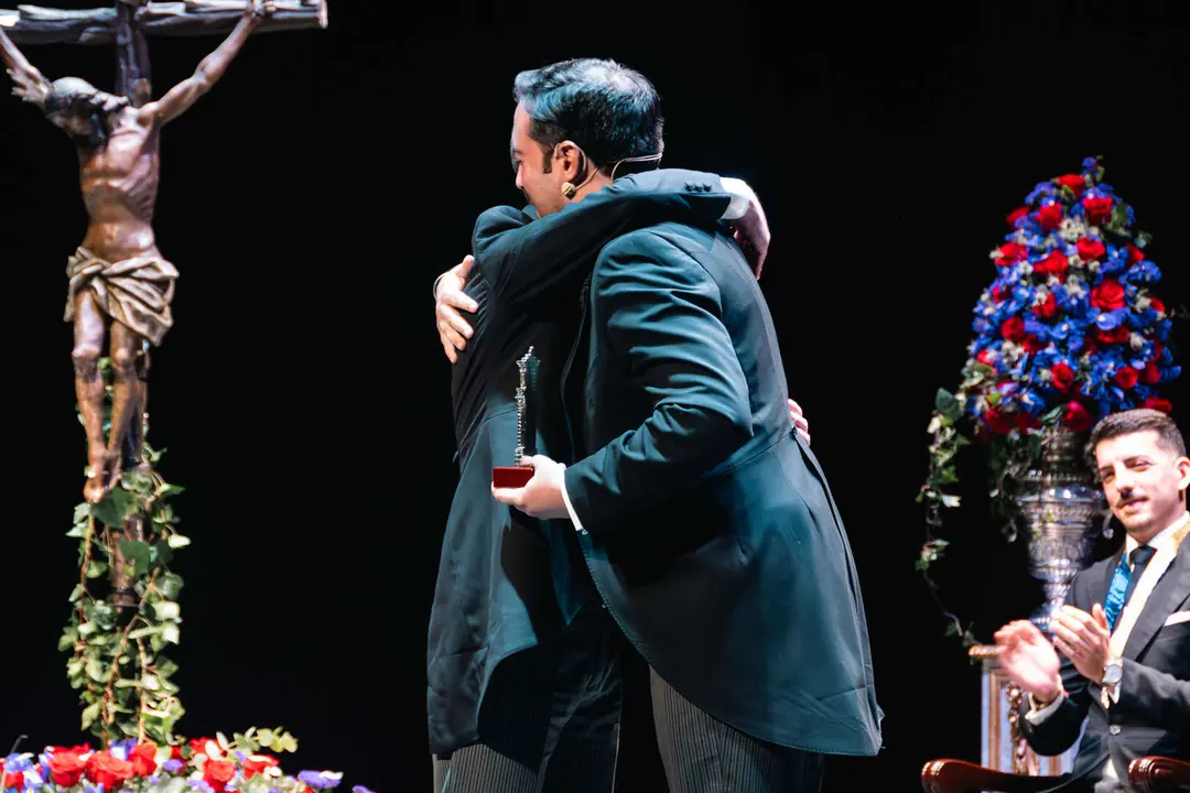 Jorge Juli&aacute; emociona en el preg&oacute;n de la Semana Santa de Algeciras 2026_65