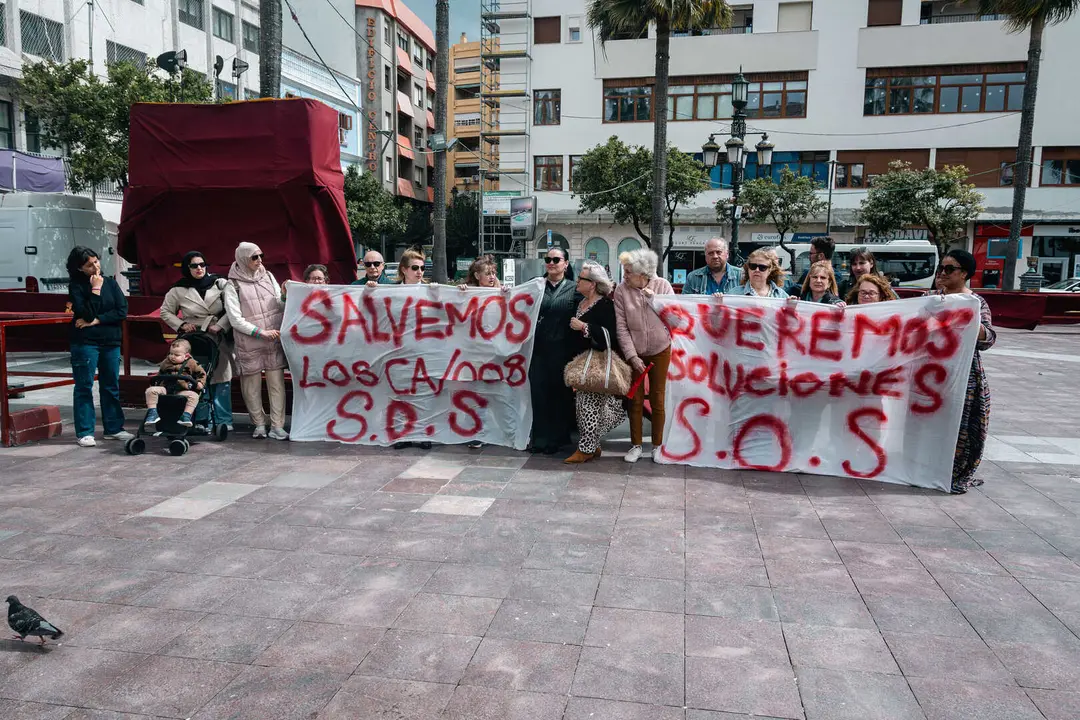 Vecinos de CA008, en riesgo de desahucio tras la demolici&oacute;n_01