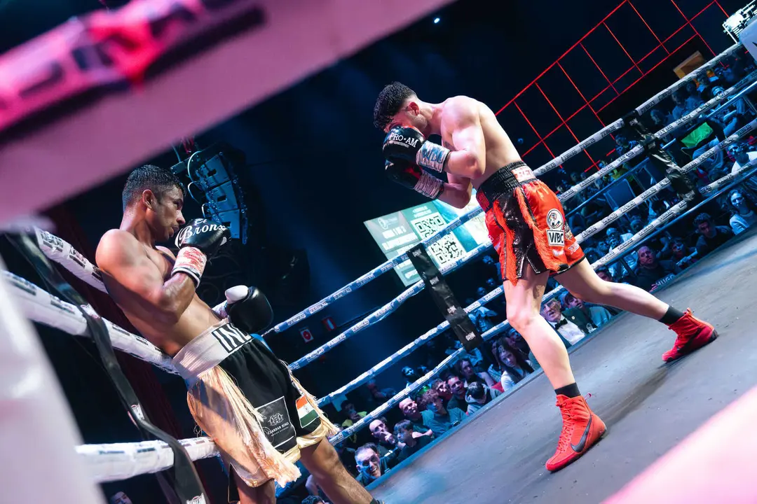 &iexcl;Campe&oacute;n en Gibraltar! Tyrone gana por decisi&oacute;n tras un final de infarto_063