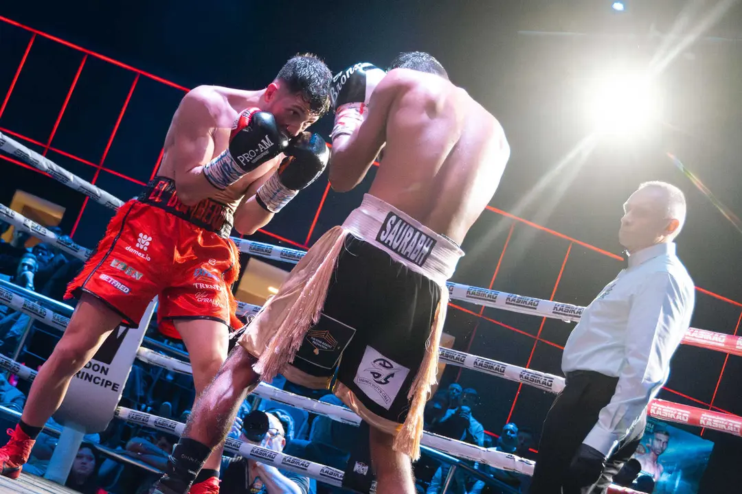 &iexcl;Campe&oacute;n en Gibraltar! Tyrone gana por decisi&oacute;n tras un final de infarto_080