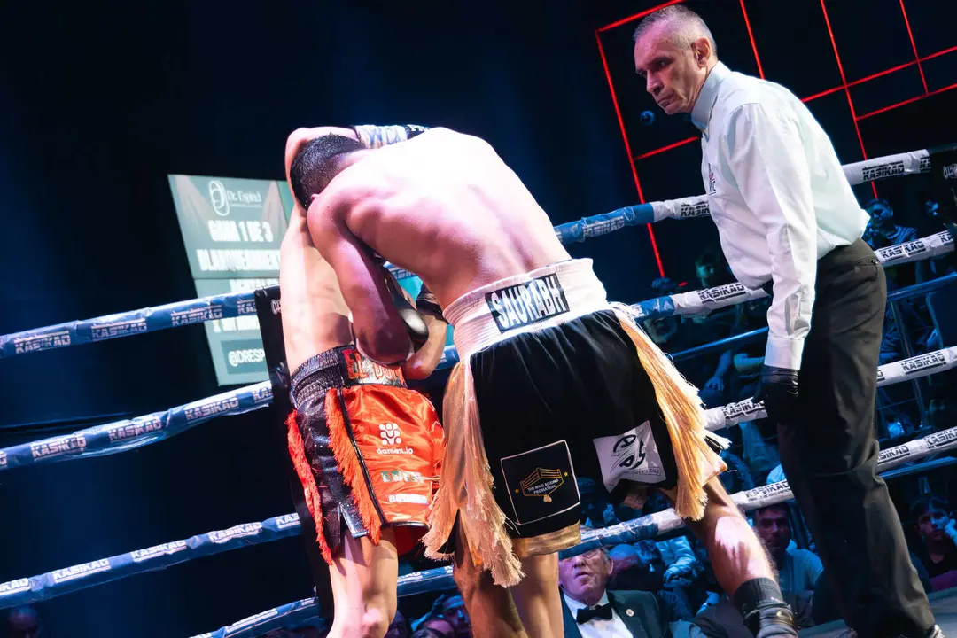 &iexcl;Campe&oacute;n en Gibraltar! Tyrone gana por decisi&oacute;n tras un final de infarto_089