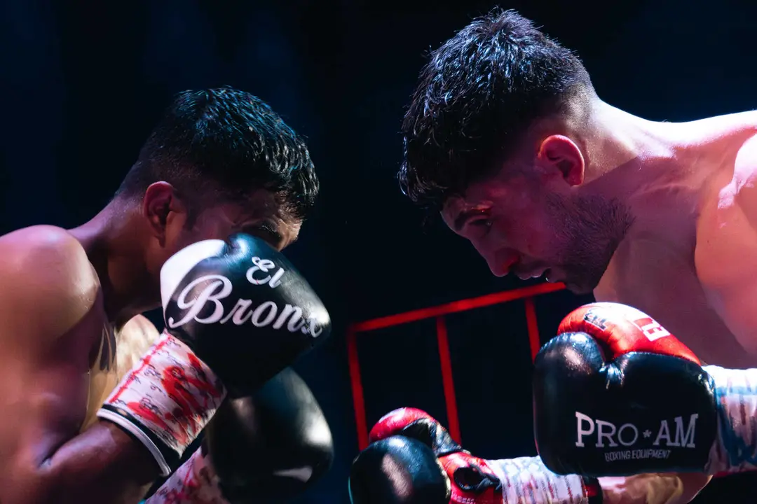 &iexcl;Campe&oacute;n en Gibraltar! Tyrone gana por decisi&oacute;n tras un final de infarto_102