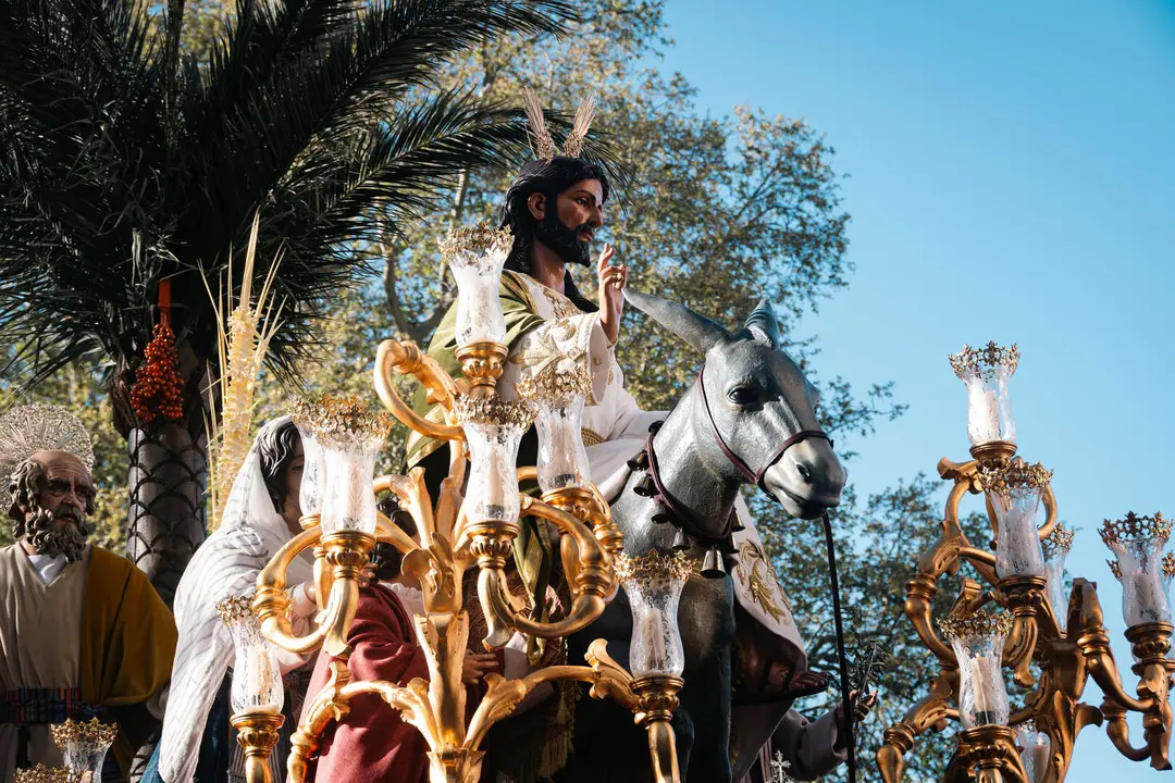 Domingo de Ramos en Algeciras- ambiente, tradici&oacute;n y primeras salidas_002