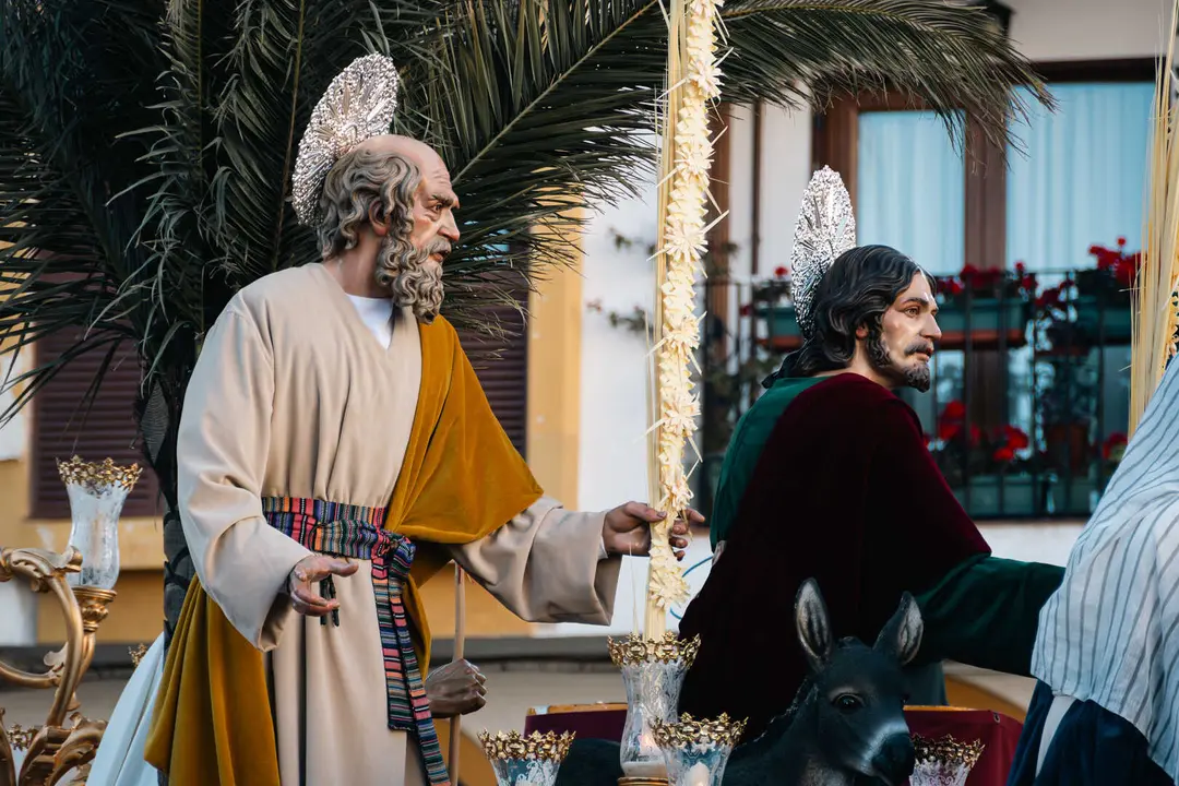 Domingo de Ramos en Algeciras- ambiente, tradici&oacute;n y primeras salidas_019