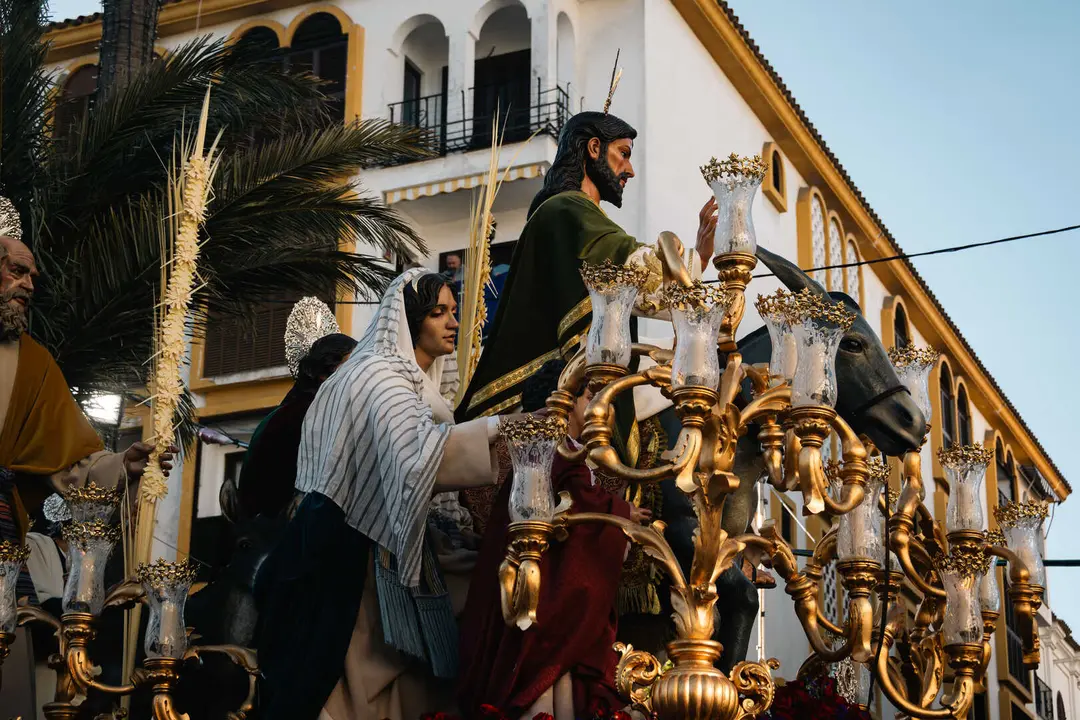 Domingo de Ramos en Algeciras- ambiente, tradici&oacute;n y primeras salidas_020