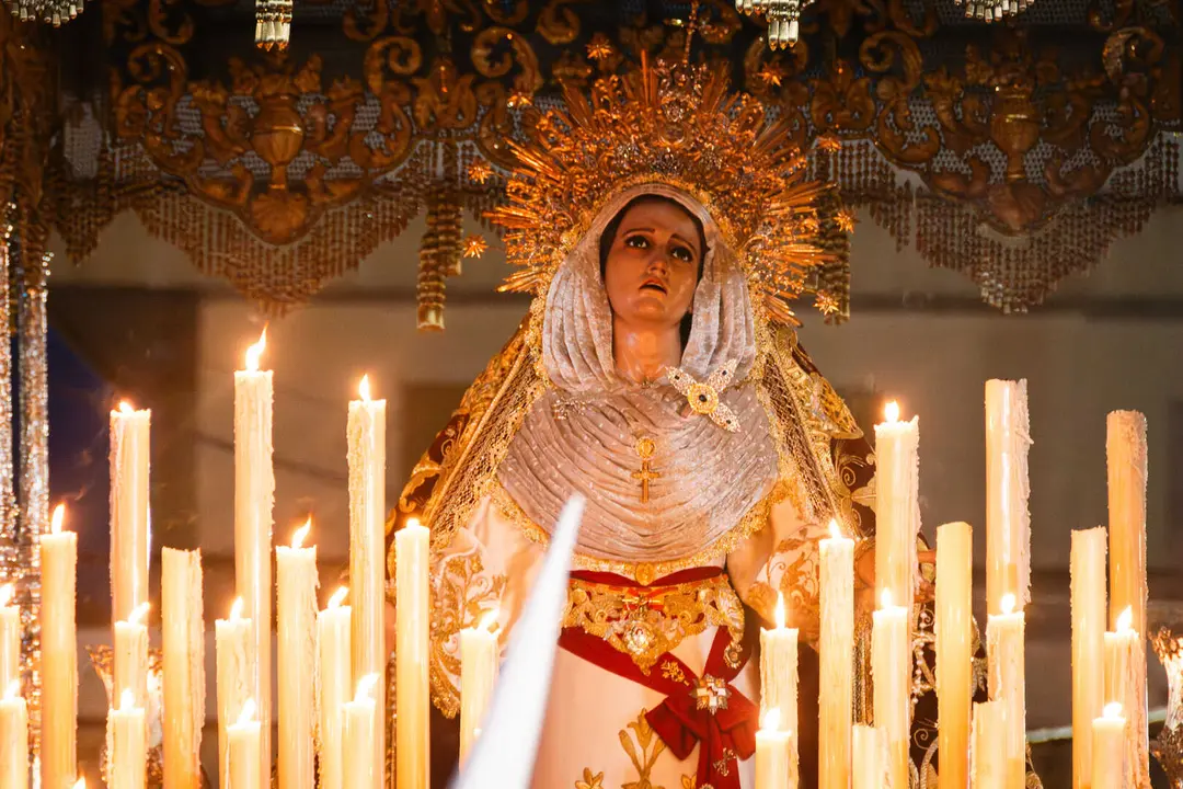 Lunes Santo en Algeciras- solemnidad, estreno y gran ambiente en las calles_57