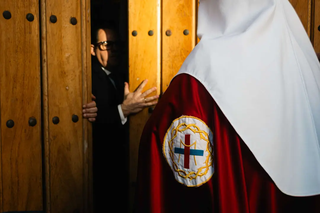 El Medinaceli y la Esperanza emocionan Algeciras en un Martes Santo de reencuentro_01