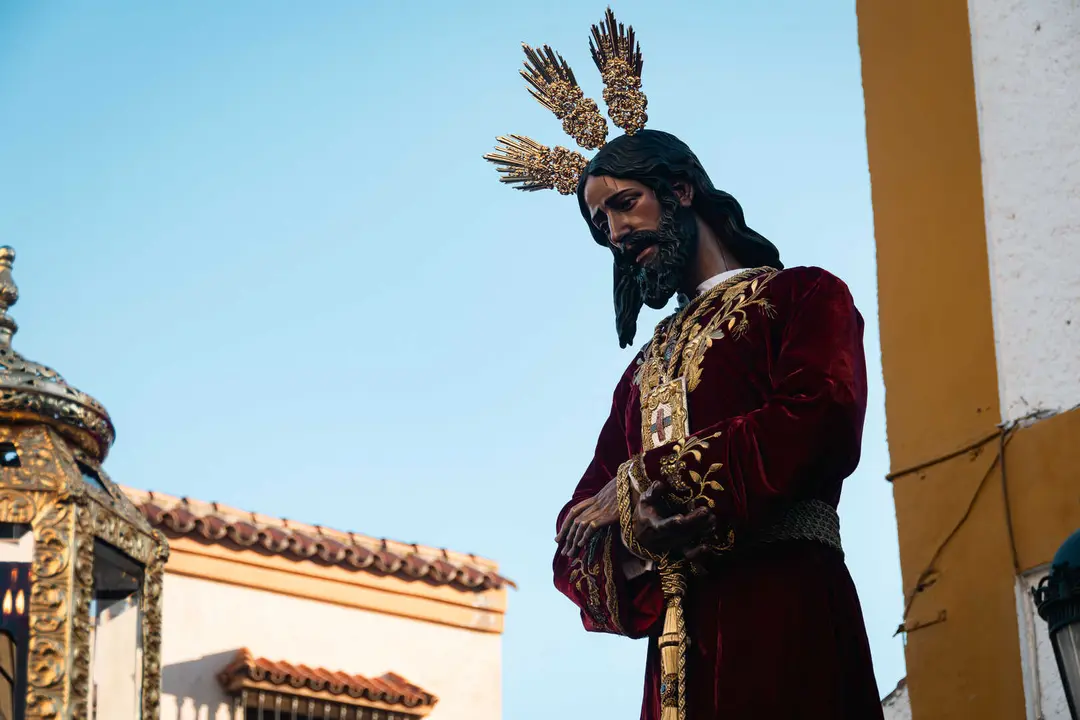 El Medinaceli y la Esperanza emocionan Algeciras en un Martes Santo de reencuentro_24