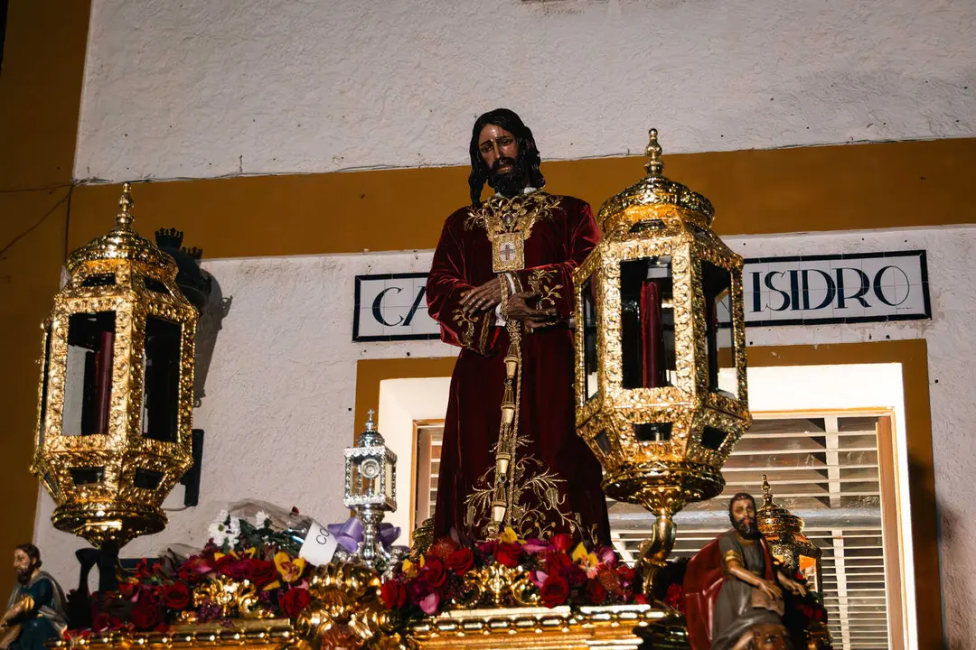 La recogida del Medinaceli y la Esperanza pone el broche al Martes Santo en Algeciras_05