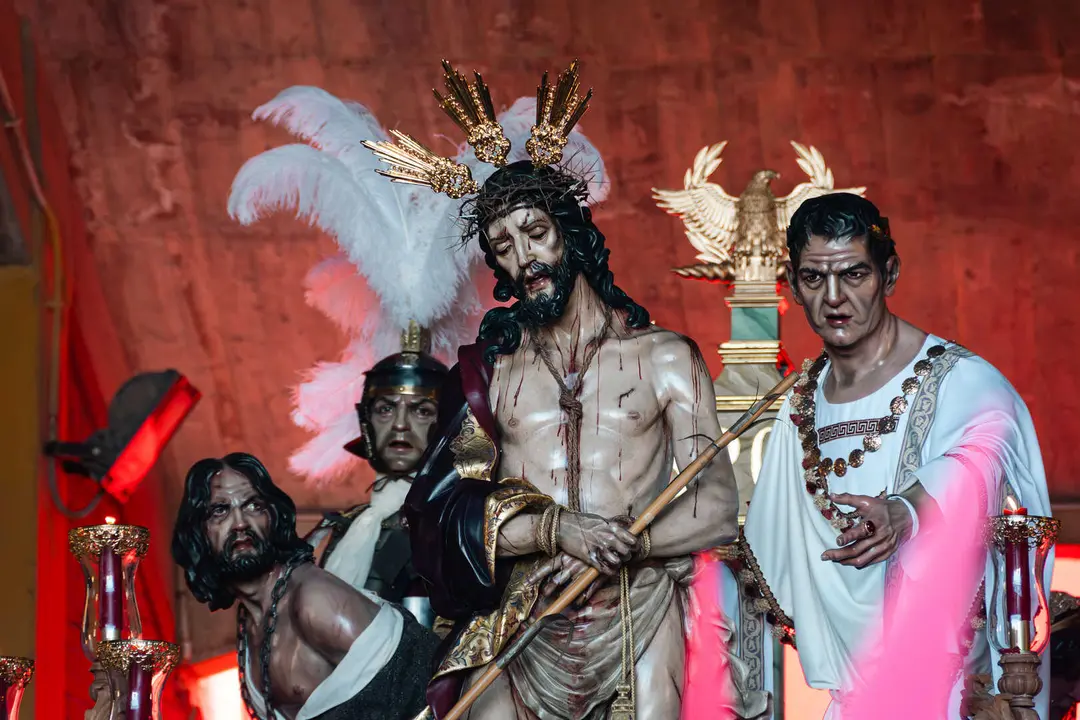 Ecce Homo y Buena Muerte llenan de contrastes el Mi&eacute;rcoles Santo en Algeciras_21