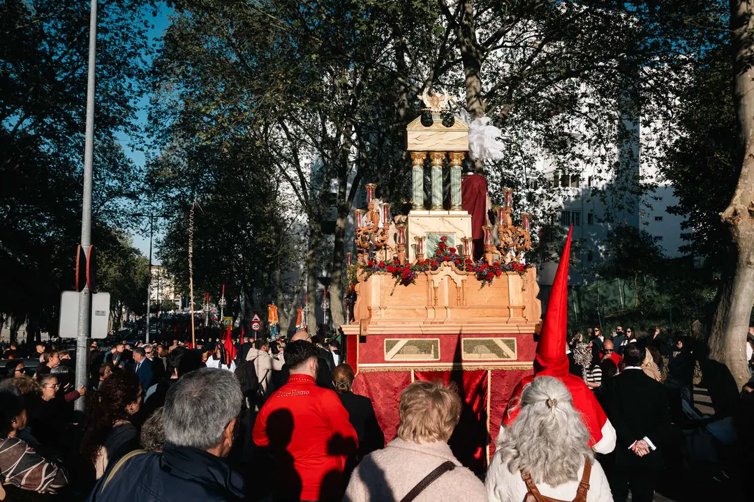 Ecce Homo y Buena Muerte llenan de contrastes el Mi&eacute;rcoles Santo en Algeciras_49