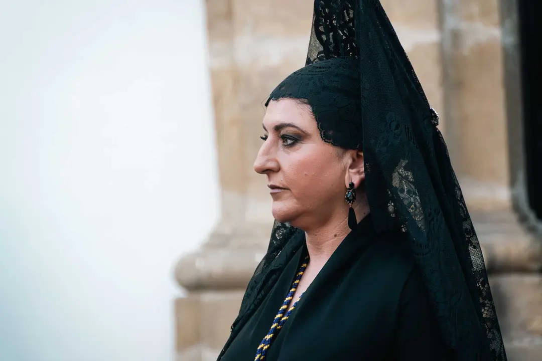 Jueves Santo en Algeciras- Tres Ca&iacute;das y Nazareno, fe y multitud en la calle_054