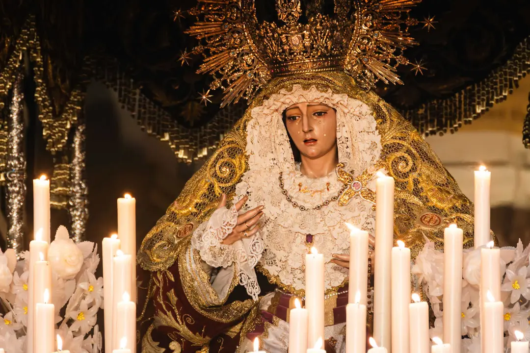 Jueves Santo en Algeciras- Tres Ca&iacute;das y Nazareno, fe y multitud en la calle_078