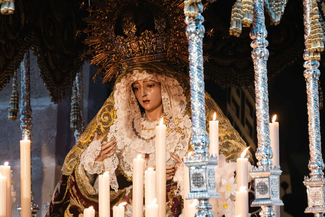Jueves Santo en Algeciras- Tres Ca&iacute;das y Nazareno, fe y multitud en la calle_082