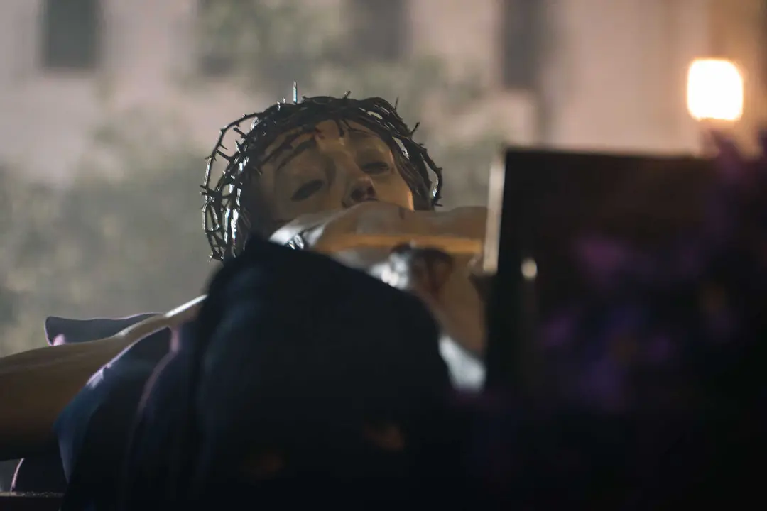 El Cristo de la Fe protagoniza la noche m&aacute;s sobrecogedora de la Semana Santa en Algeciras_09