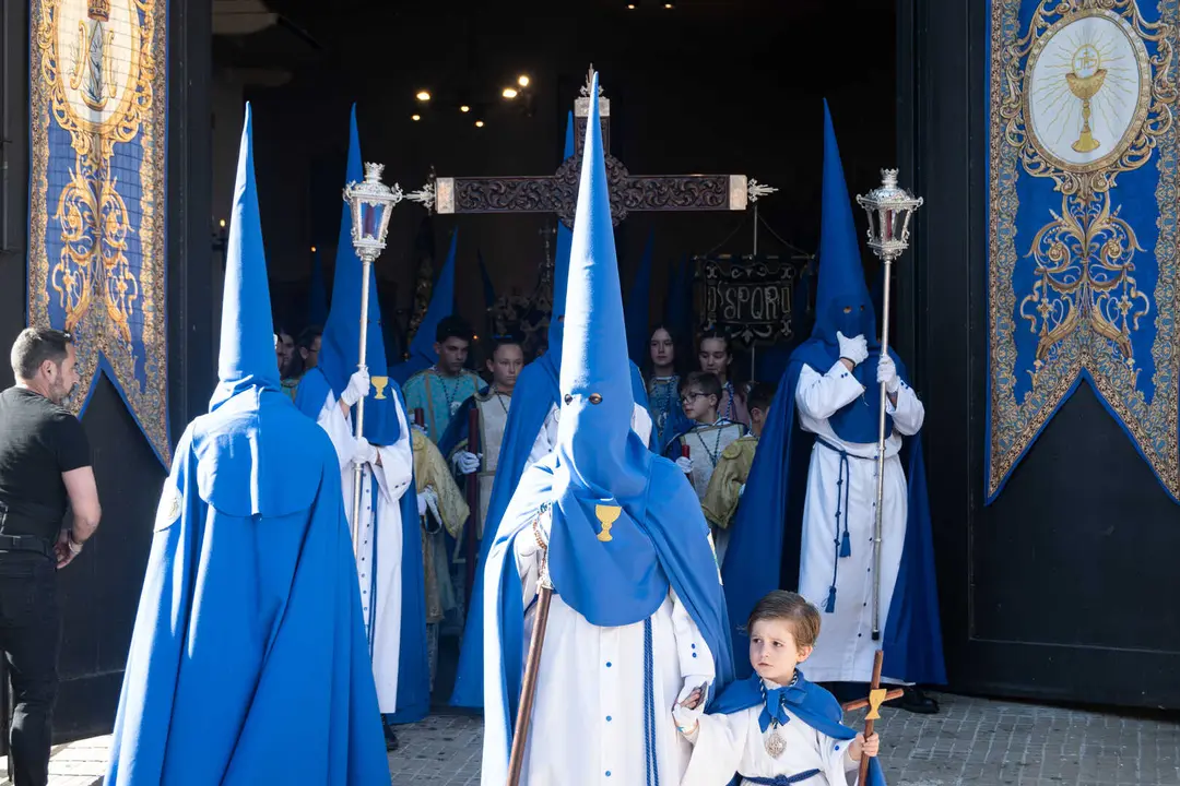 Algeciras vive su Viernes Santo m&aacute;s sobrecogedor en im&aacute;genes_012