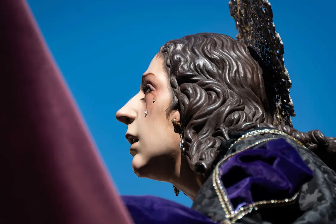 Algeciras vive su Viernes Santo m&aacute;s sobrecogedor en im&aacute;genes_035