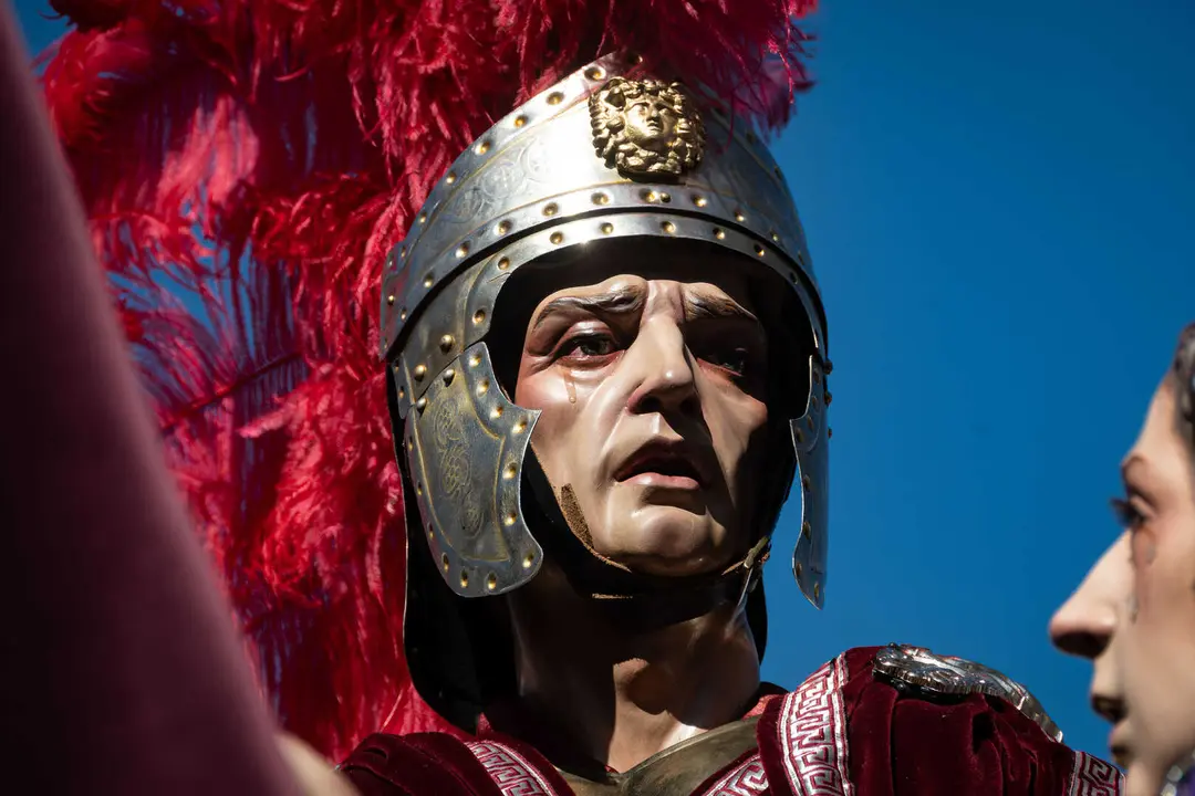 Algeciras vive su Viernes Santo m&aacute;s sobrecogedor en im&aacute;genes_036