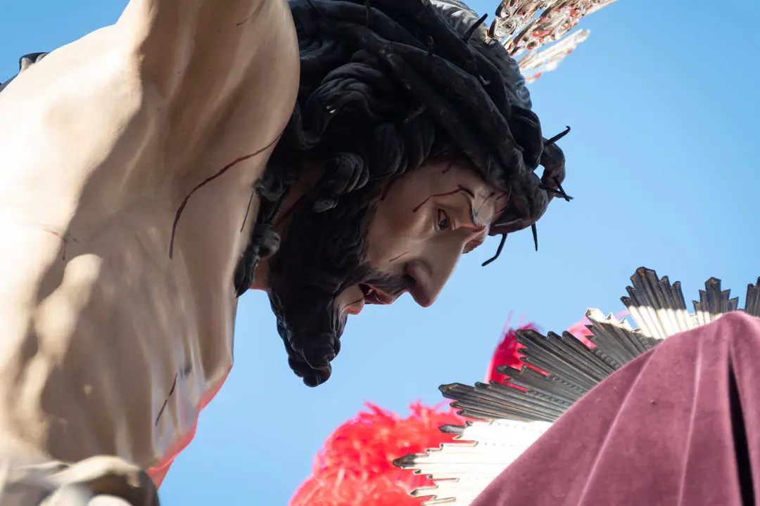 Algeciras vive su Viernes Santo m&aacute;s sobrecogedor en im&aacute;genes_040