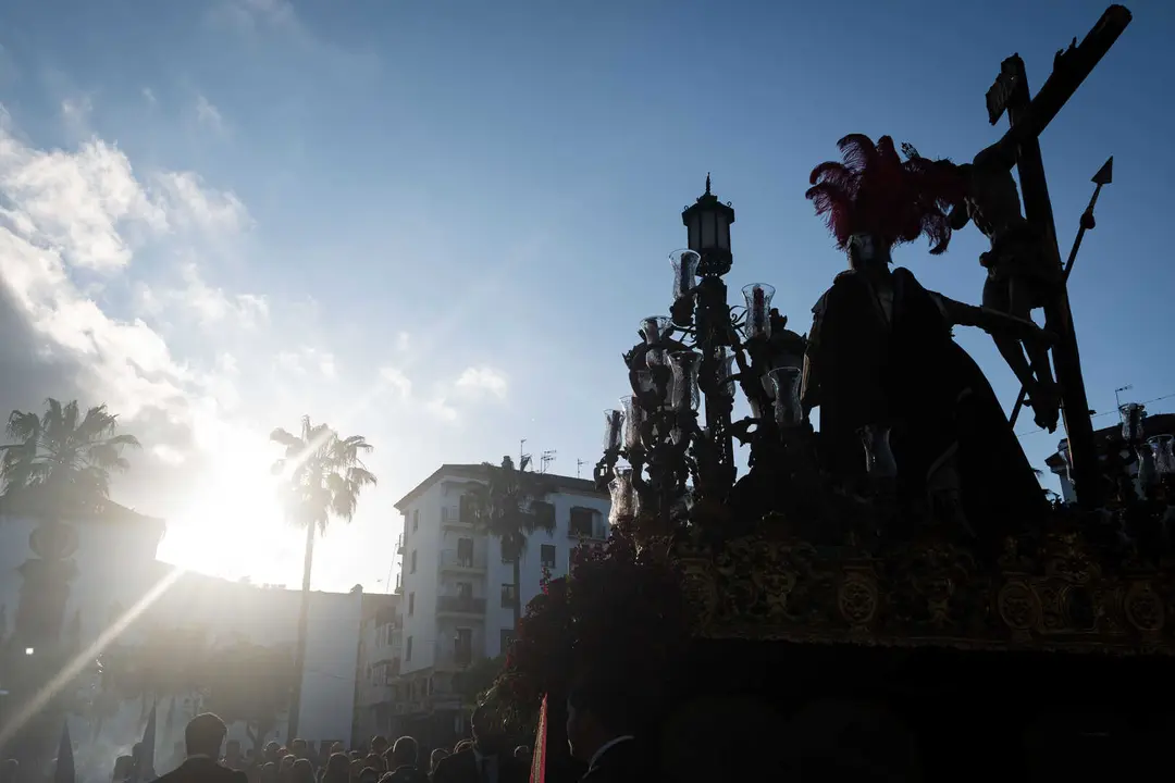 Algeciras vive su Viernes Santo m&aacute;s sobrecogedor en im&aacute;genes_056