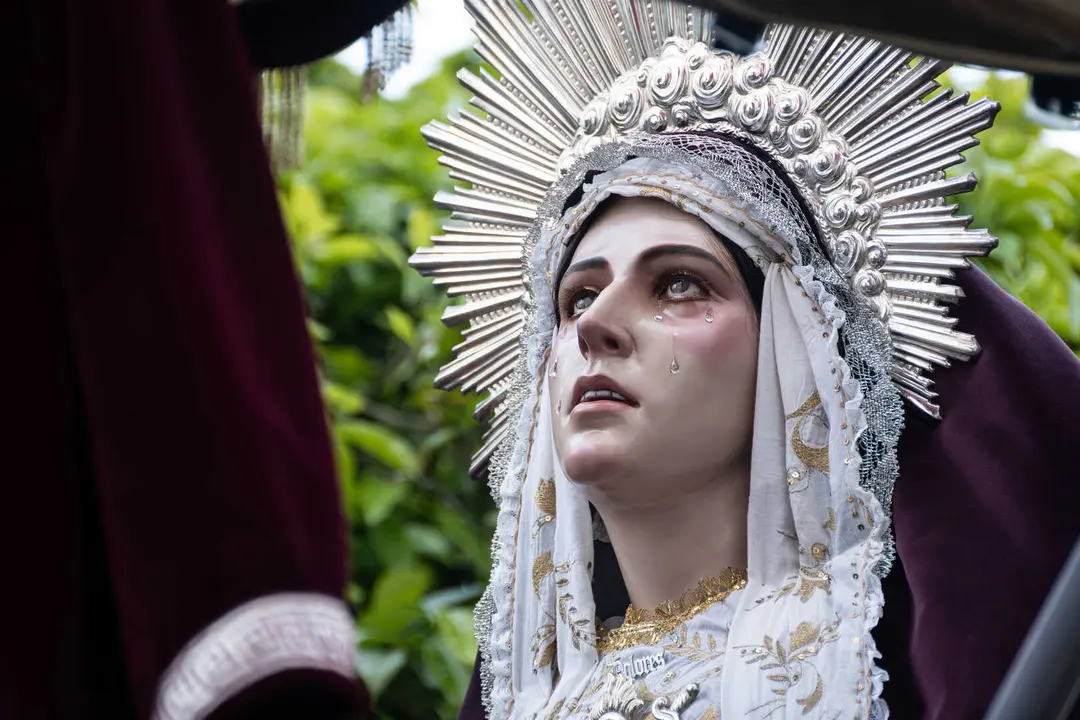 Algeciras vive su Viernes Santo m&aacute;s sobrecogedor en im&aacute;genes_057